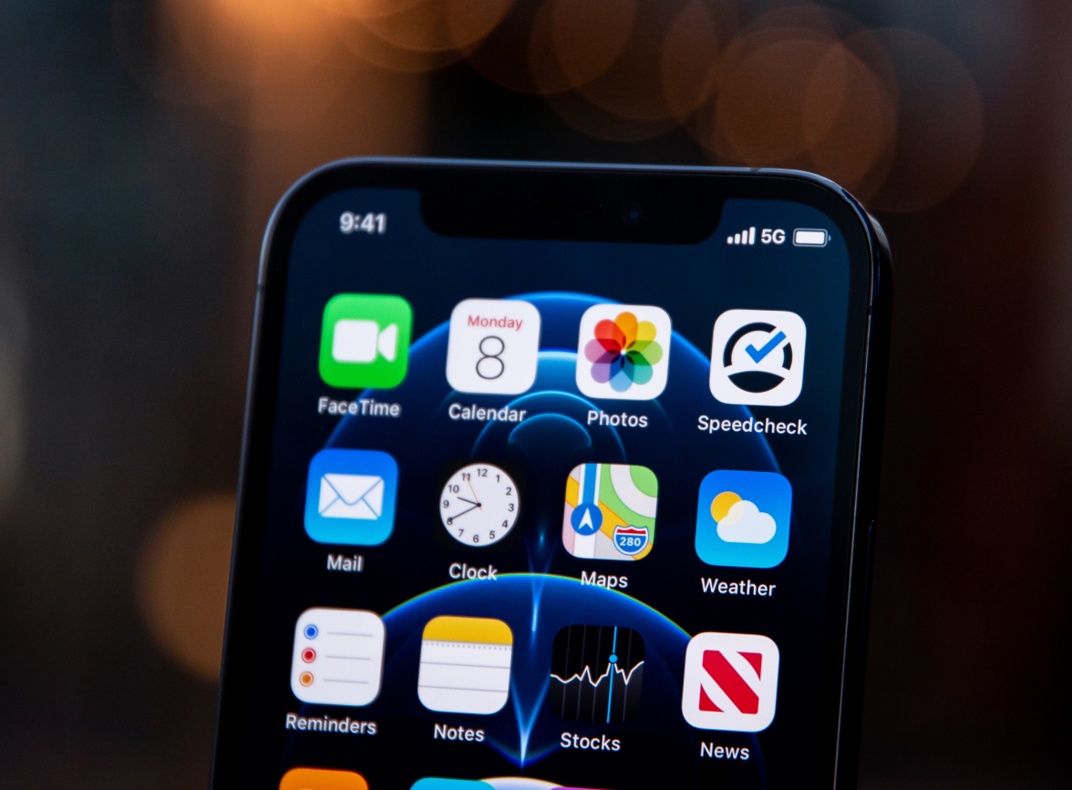 扶沟苹果手机维修分享为什么 iPhone 12 在冬季会自动关机 